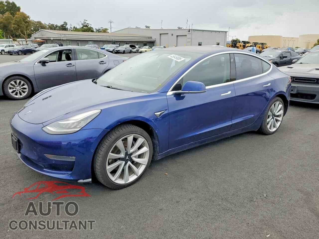 TESLA MODEL 3 2018 - 5YJ3E1EA5JF042639