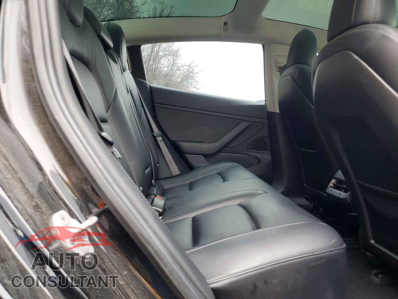 TESLA MODEL 3 2018 - 5YJ3E1EA2JF040864