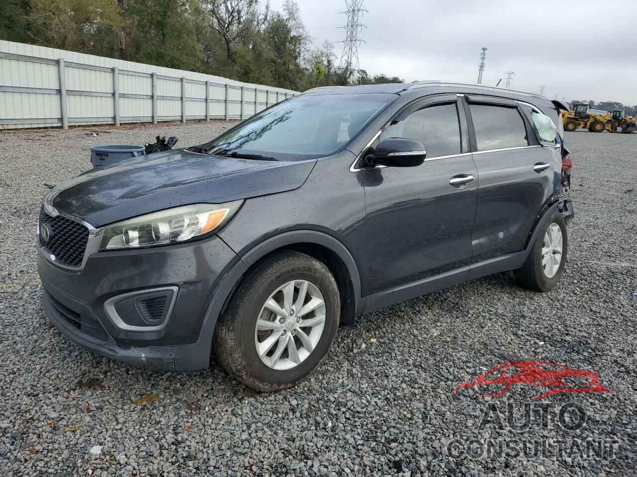 KIA SORENTO 2017 - 5XYPG4A34HG205613