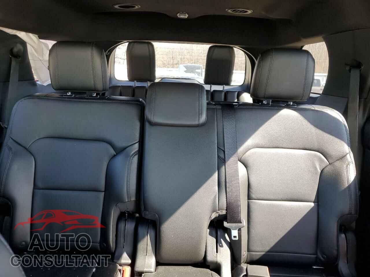 FORD EXPLORER 2018 - 1FM5K7D85JGB85725