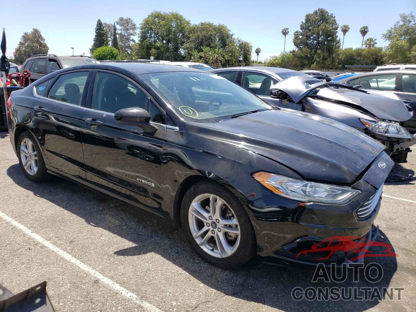 FORD FUSION 2018 - 3FA6P0LU4JR167456