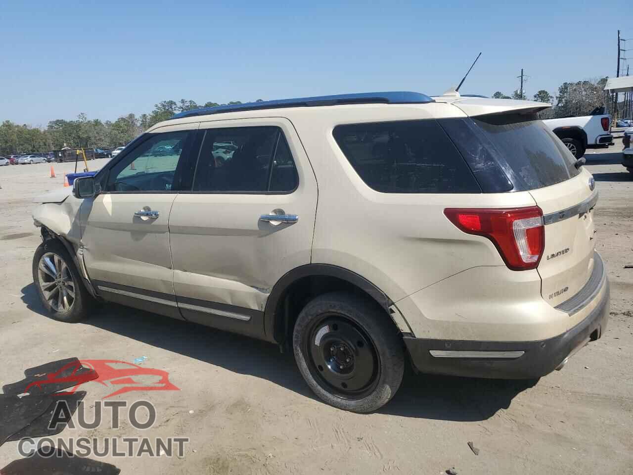 FORD EXPLORER 2018 - 1FM5K7F89JGB15139