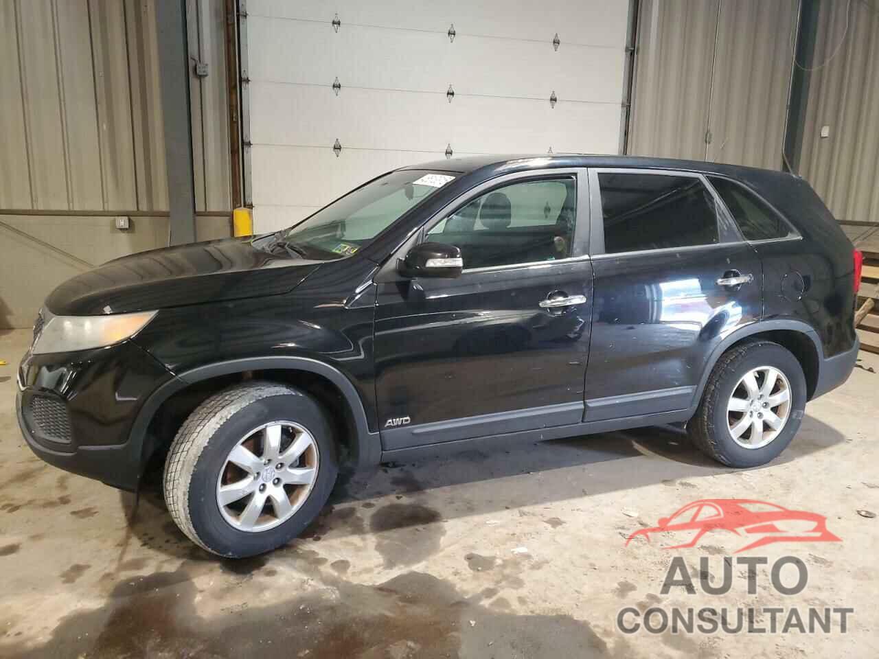 KIA SORENTO 2011 - 5XYKTCA18BG160780