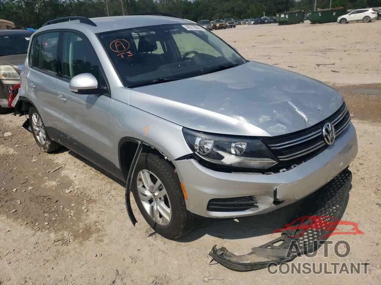 VOLKSWAGEN TIGUAN 2017 - WVGAV7AX9HK029891