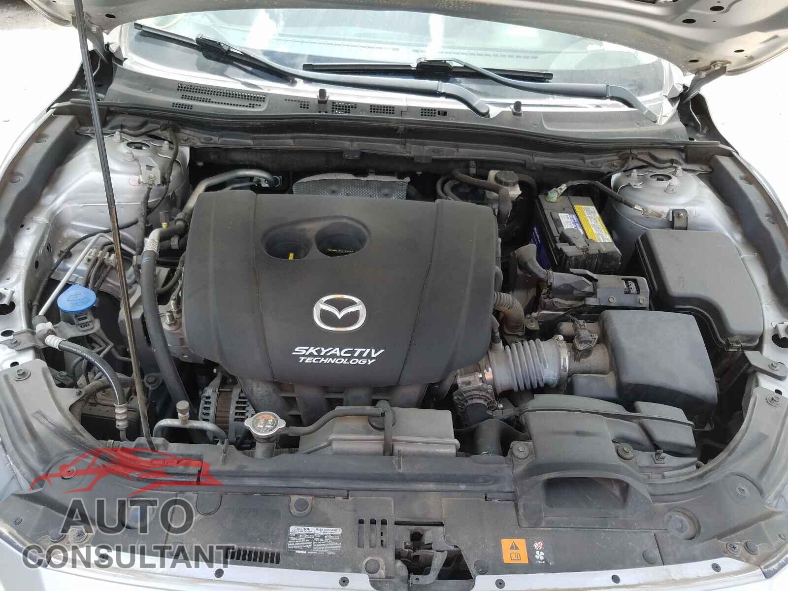 MAZDA 3 2017 - 3MZBN1U71HM123027
