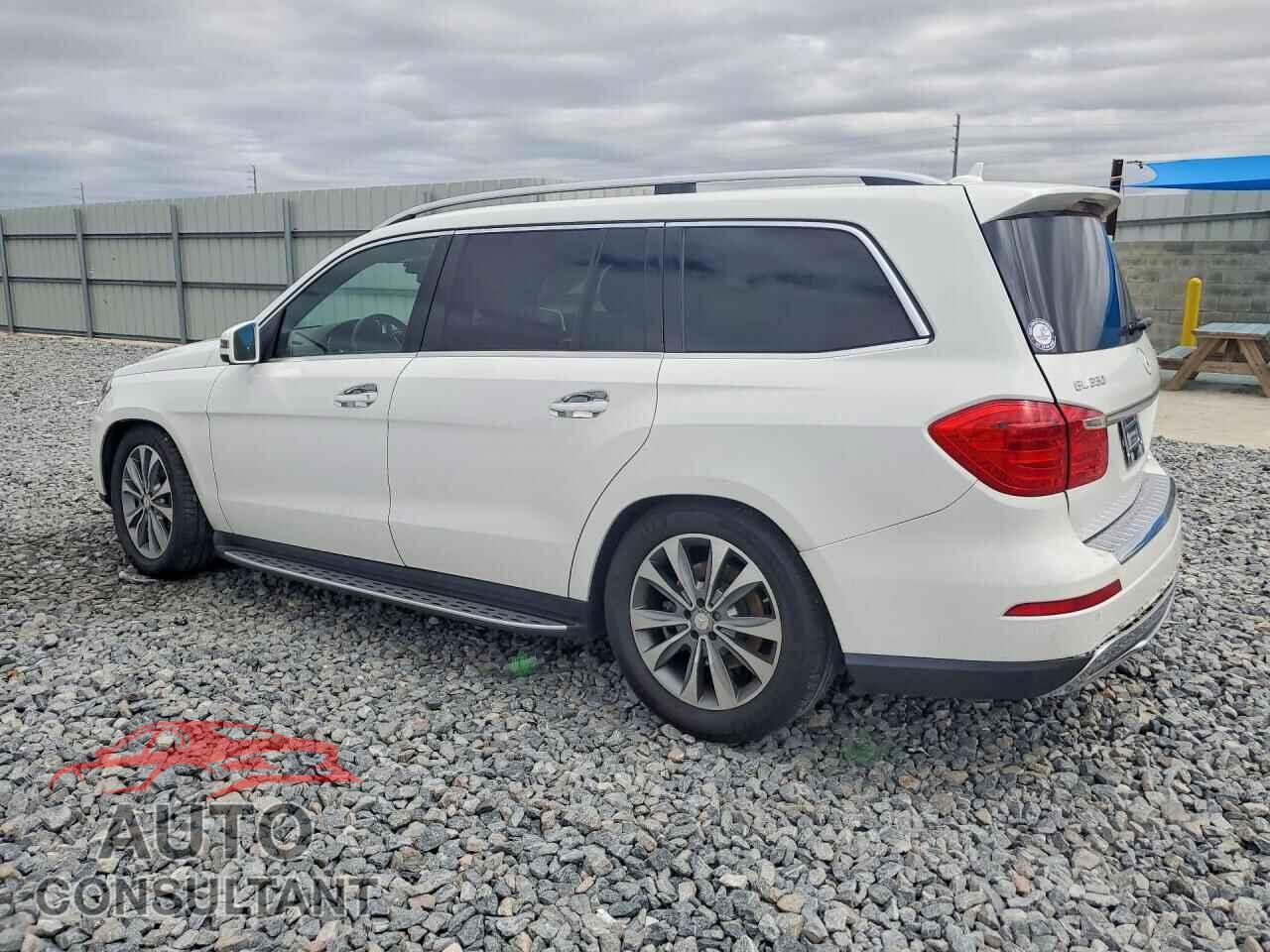 MERCEDES-BENZ GL-CLASS 2015 - 4JGDF2EE8FA513625