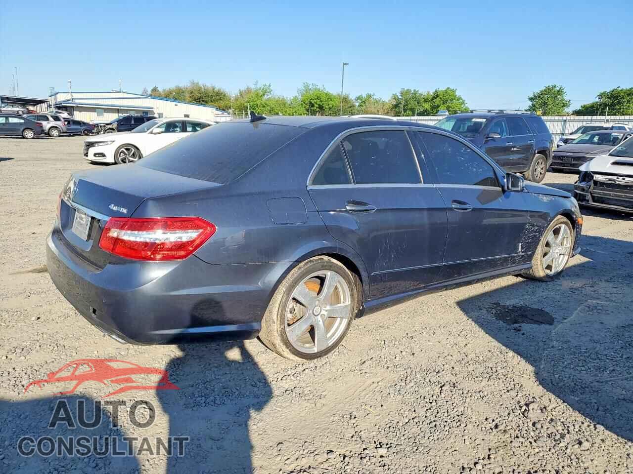 MERCEDES-BENZ E-CLASS 2011 - WDDHF8HB1BA495060