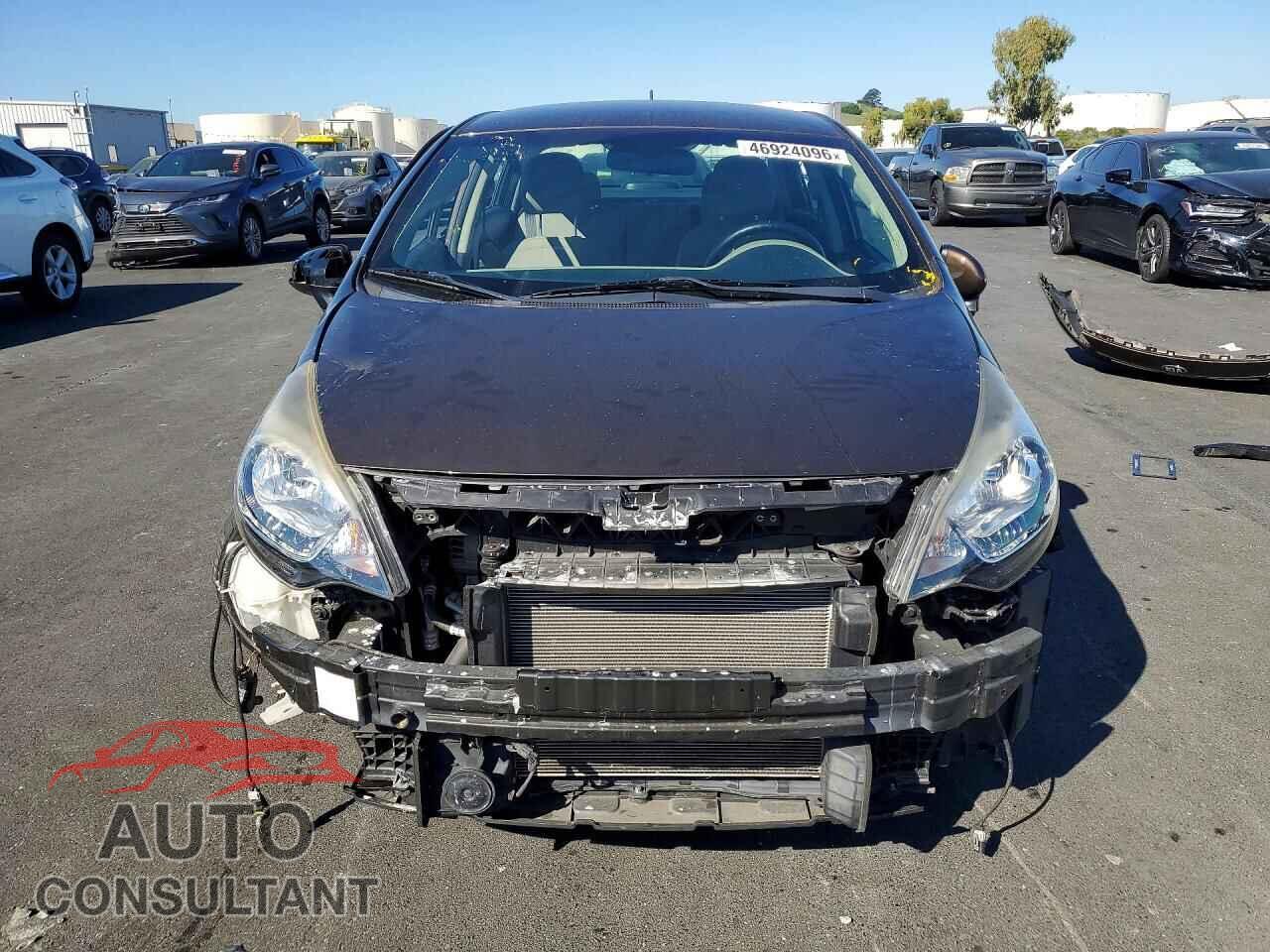 KIA RIO 2017 - KNADN4A39H6025651