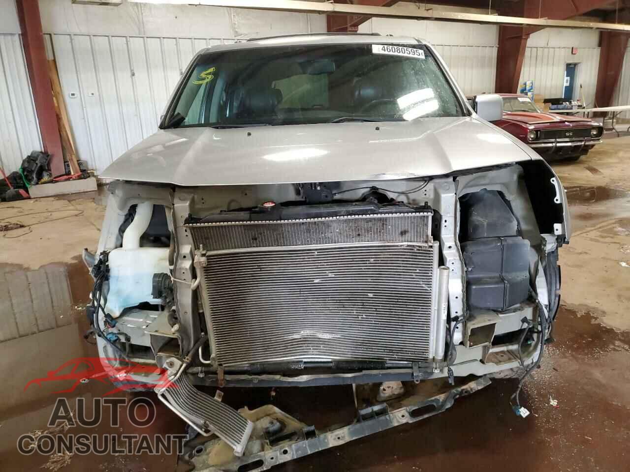 HONDA PILOT 2011 - 5FNYF4H57BB021120