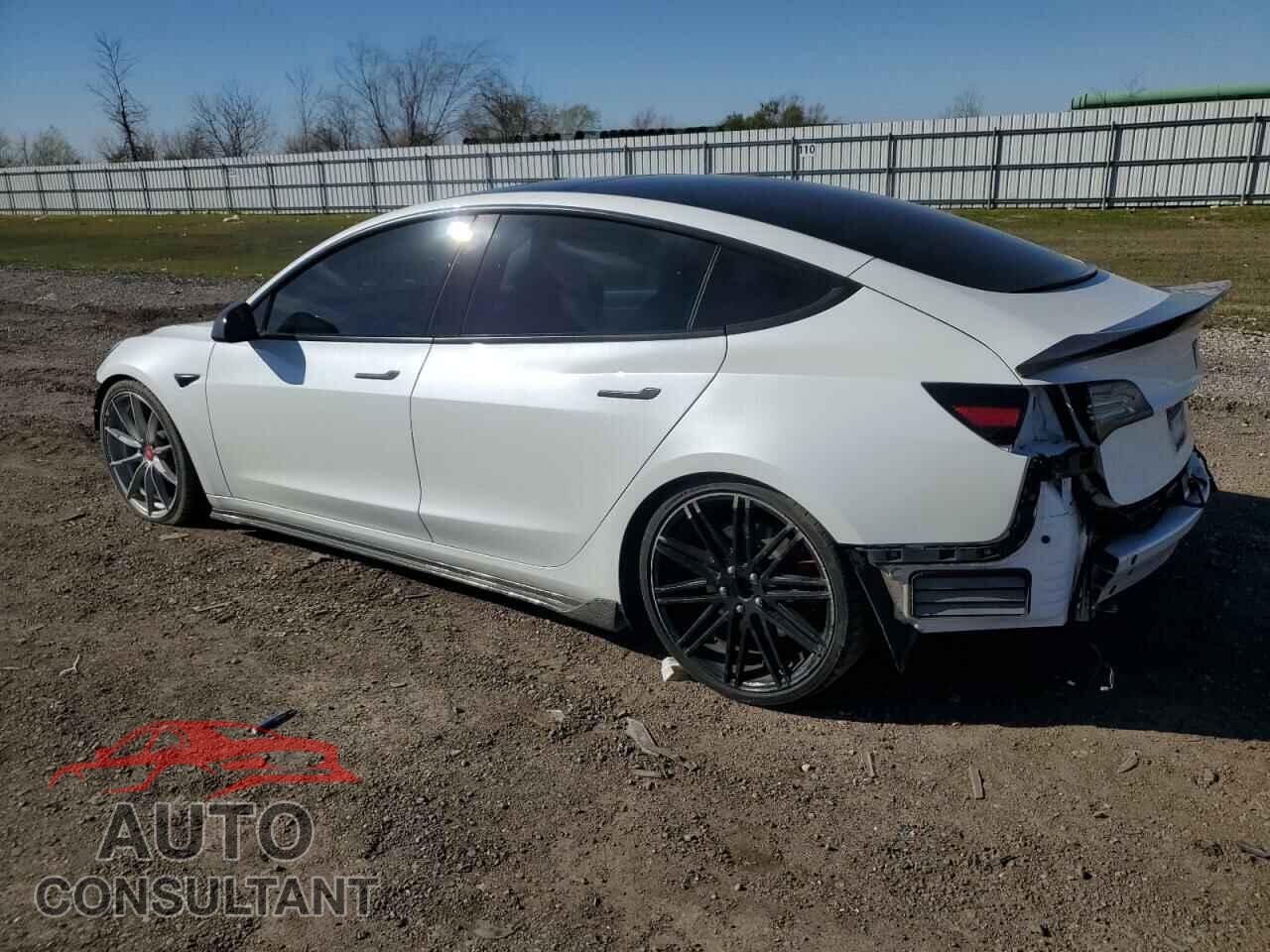 TESLA MODEL 3 2020 - 5YJ3E1ECXLF647227