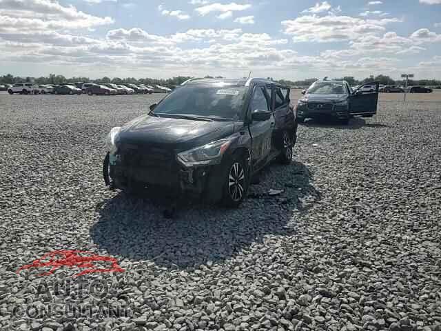 NISSAN KICKS 2019 - 3N1CP5CU3KL511523