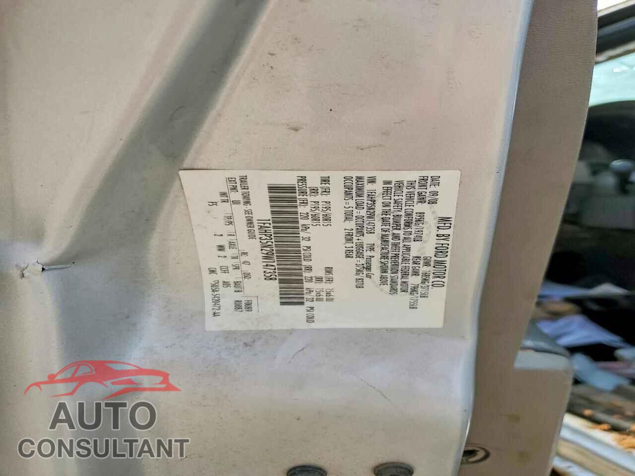 FORD FOCUS 2009 - 1FAHP35N29W147358