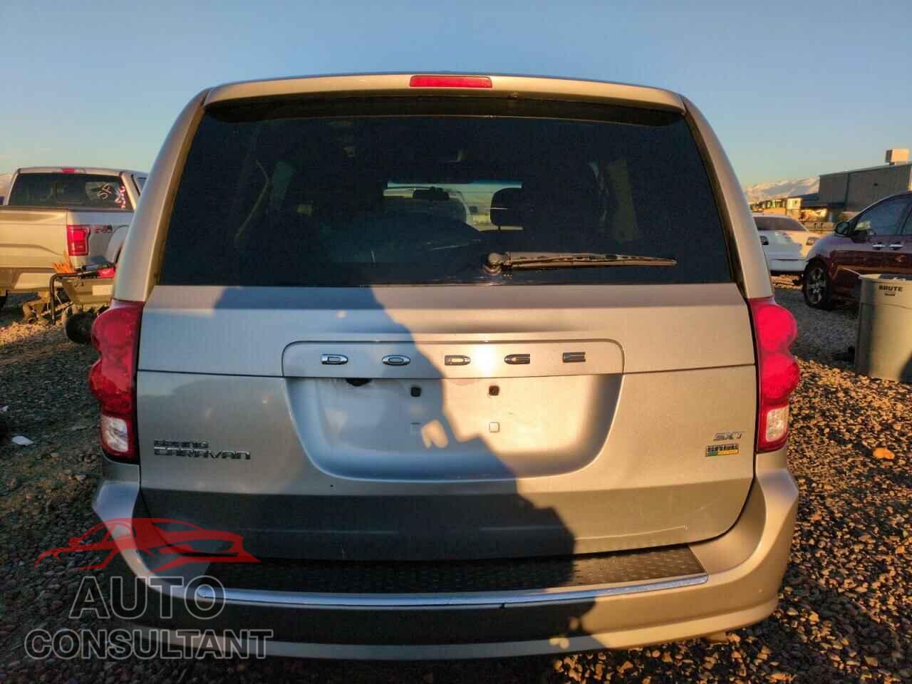 DODGE CARAVAN 2015 - 2C4RDGCG3FR533102