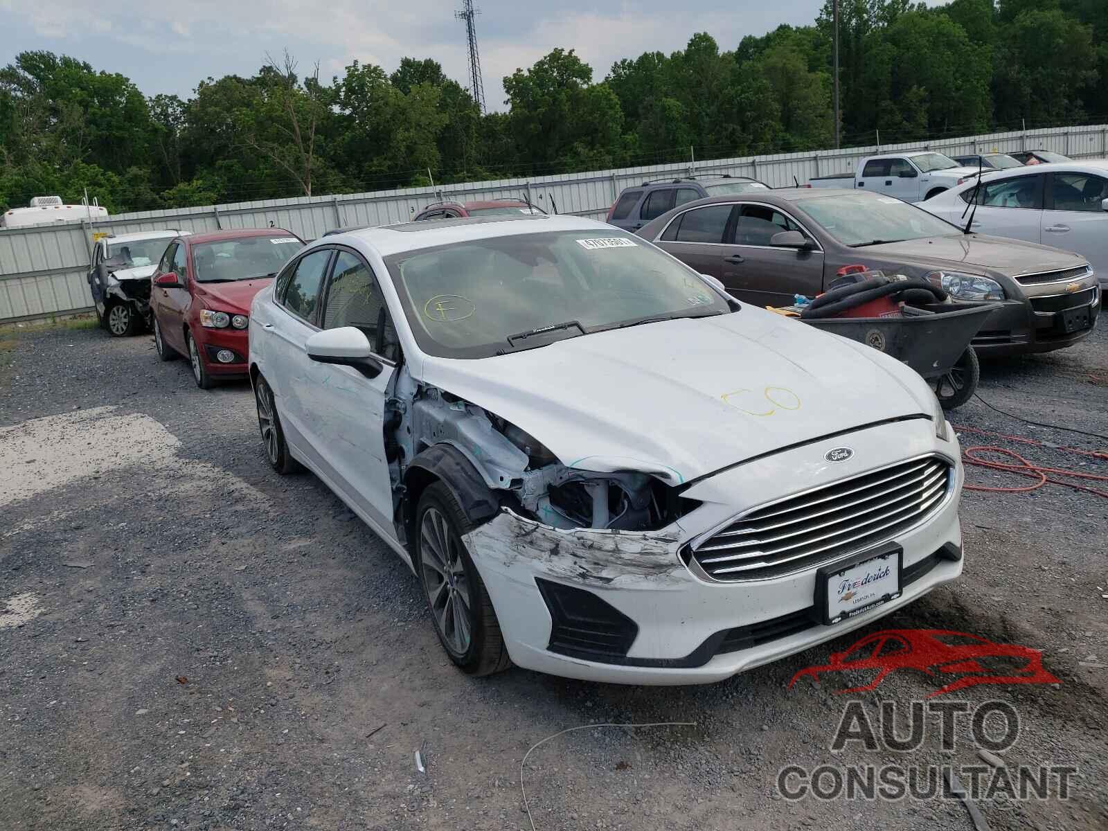 FORD FUSION 2019 - 3FA6P0T90KR234129