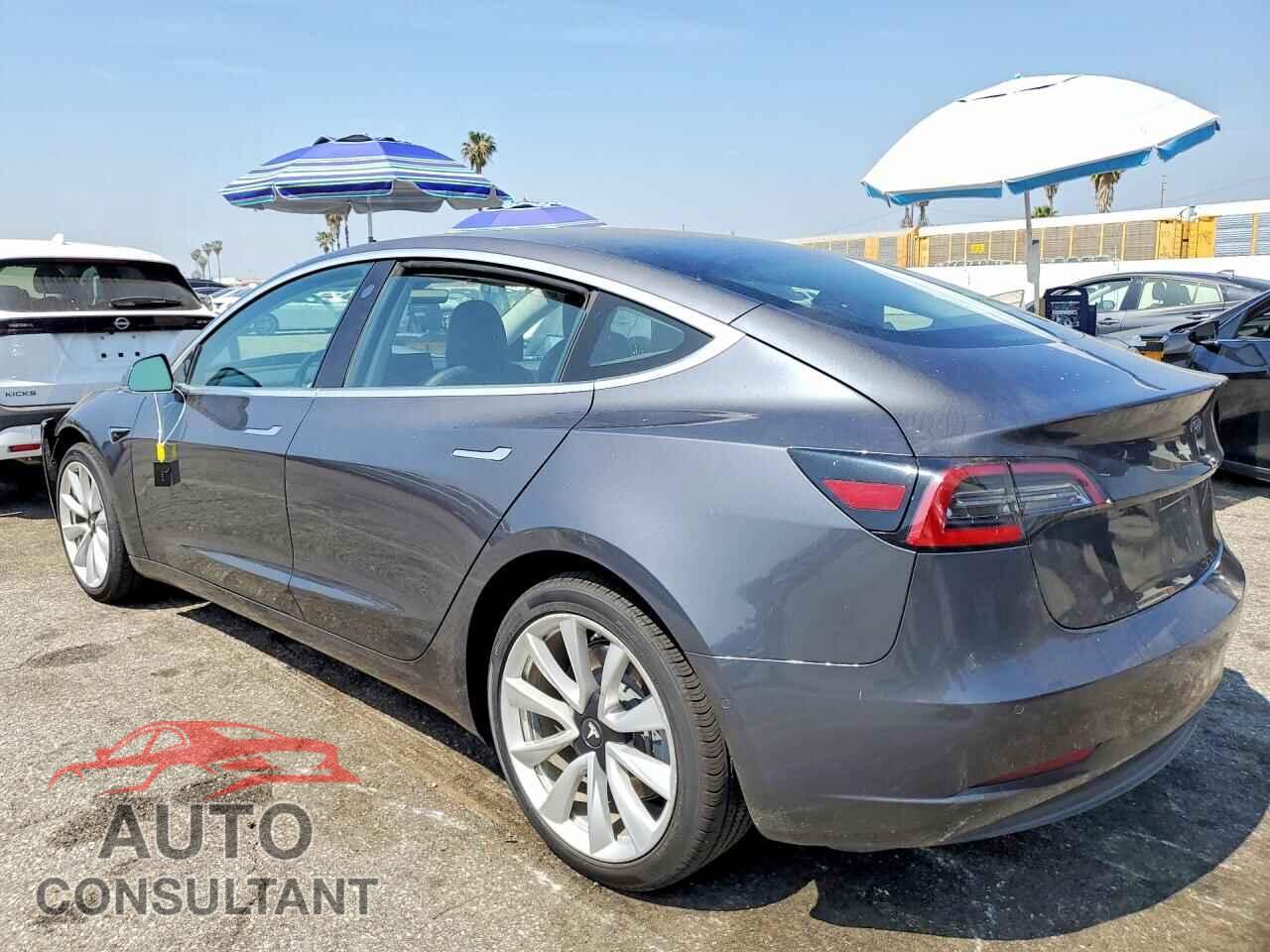 TESLA MODEL 3 2018 - 5YJ3E1EA2JF059494