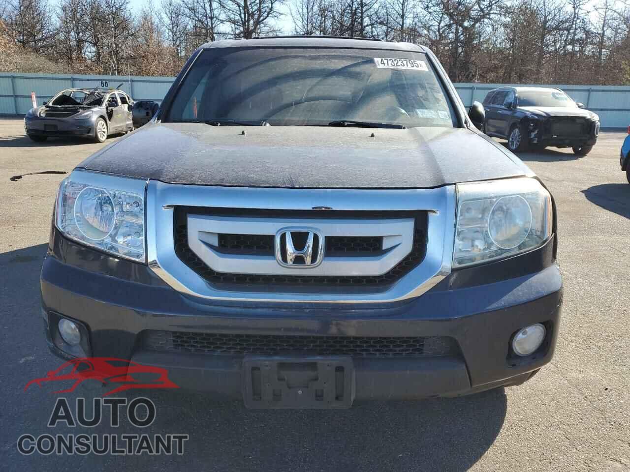 HONDA PILOT 2011 - 5FNYF4H58BB048407