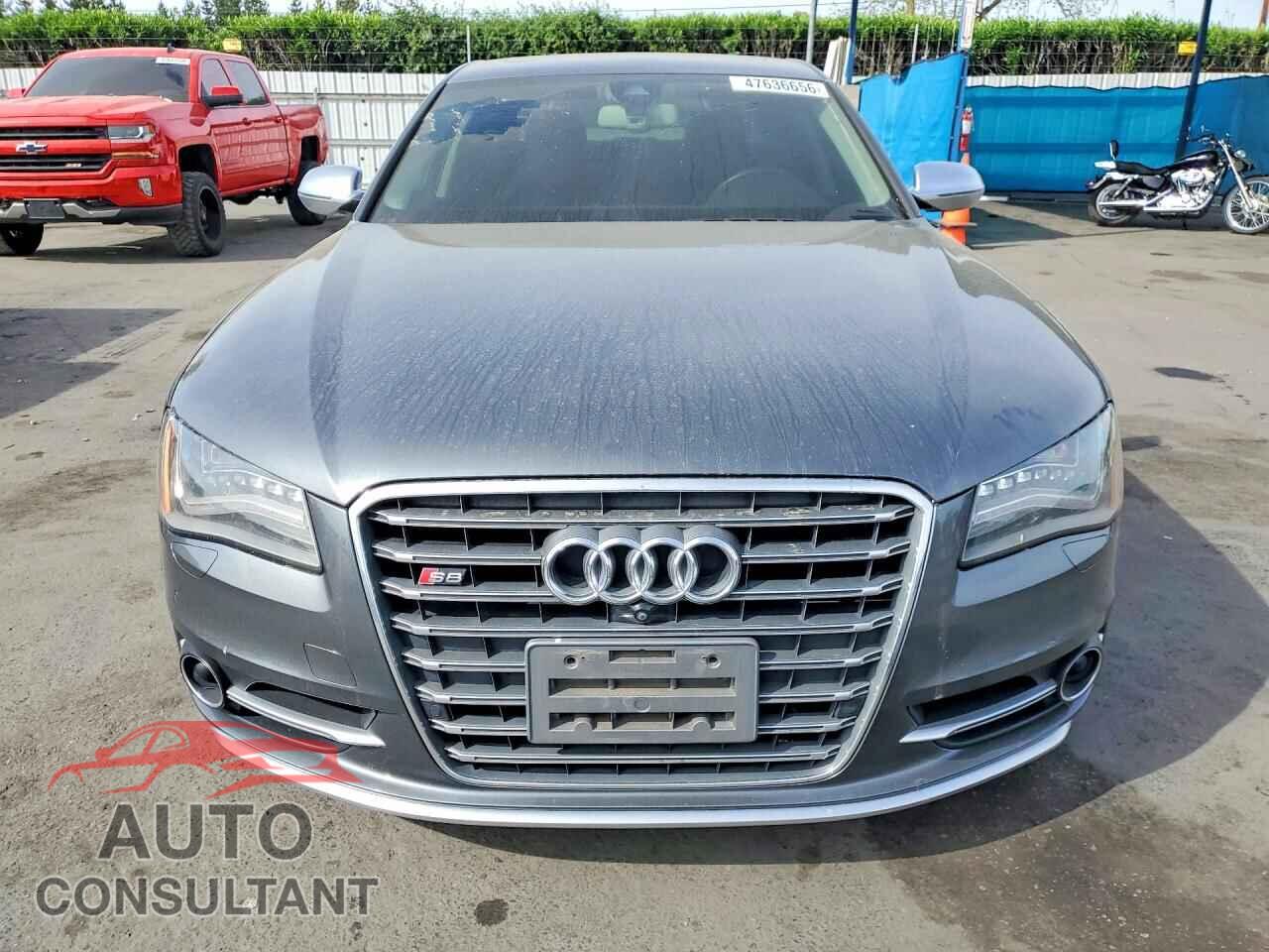 AUDI S8 2013 - WAUD2AFD0DN027409
