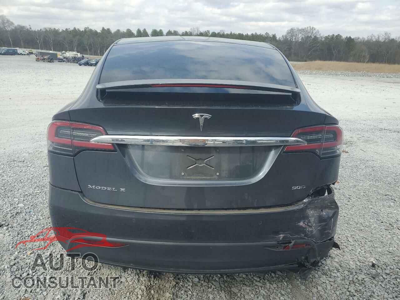 TESLA MODEL X 2016 - 5YJXCBE21GF004162