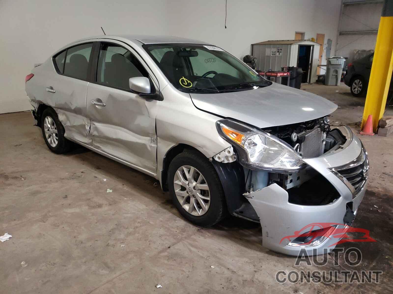 NISSAN VERSA 2018 - 3N1CN7AP0JL832853