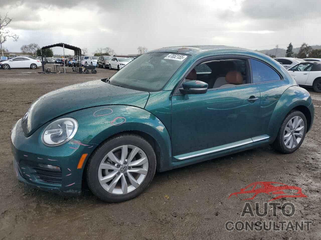 VOLKSWAGEN BEETLE 2017 - 3VWF17AT4HM626343