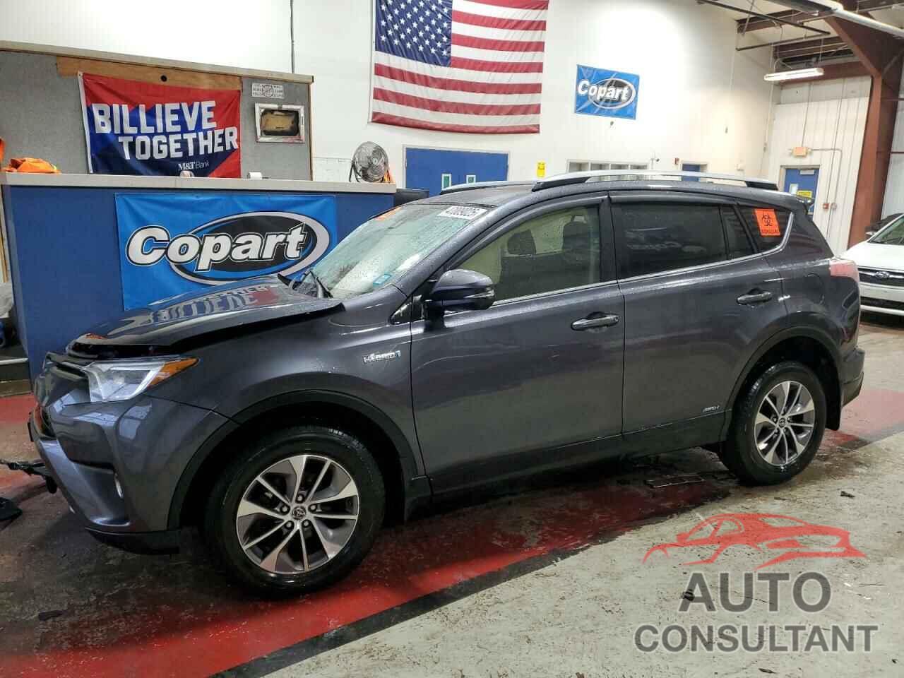 TOYOTA RAV4 2017 - JTMRJREV6HD119625