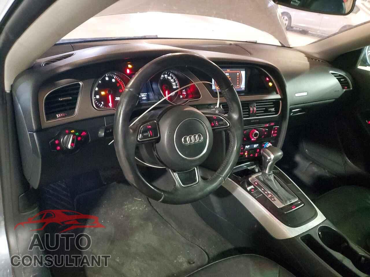 AUDI A5 2013 - WAUCFAFR3DA047849