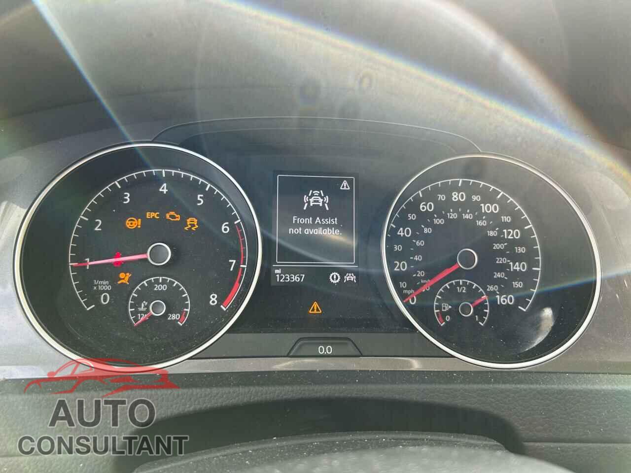 VOLKSWAGEN GOLF 2017 - 3VWH17AU8HM507387