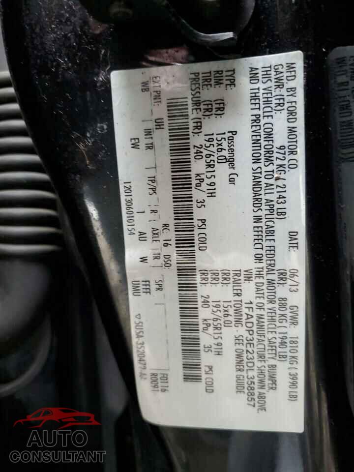 FORD FOCUS 2013 - 1FADP3E23DL358857
