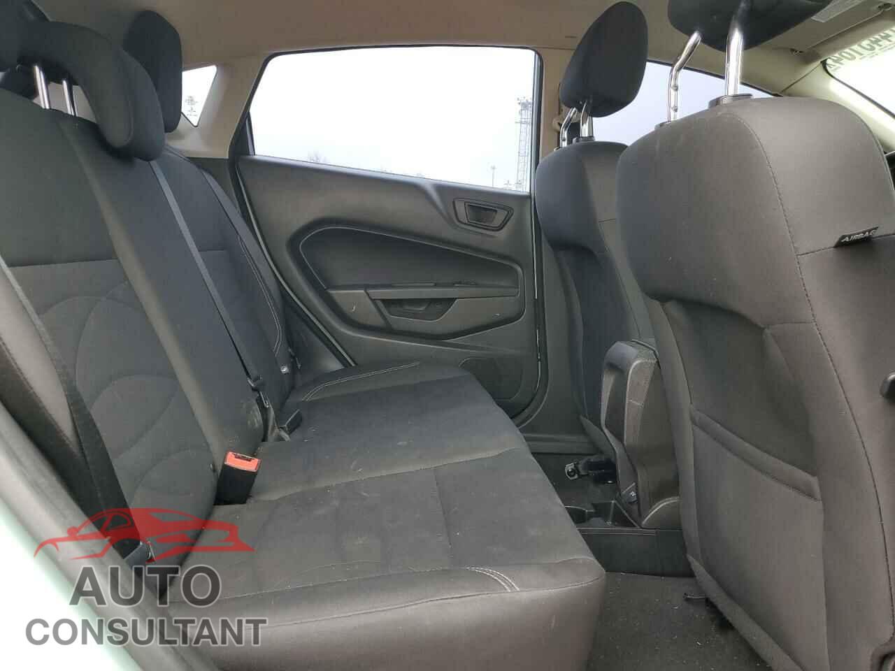 FORD FIESTA 2018 - 3FADP4EJXJM101752