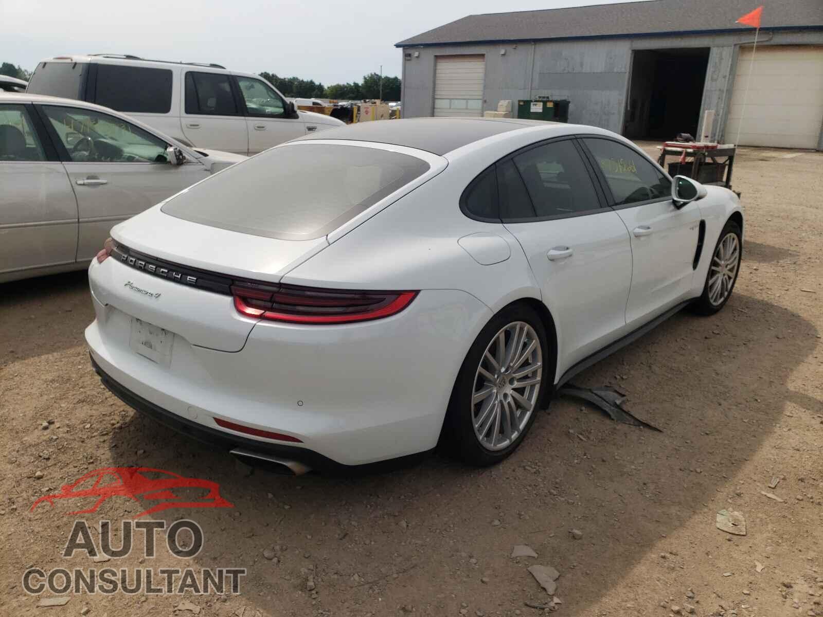 PORSCHE PANAMERA 2019 - WP0AE2A71KL123448