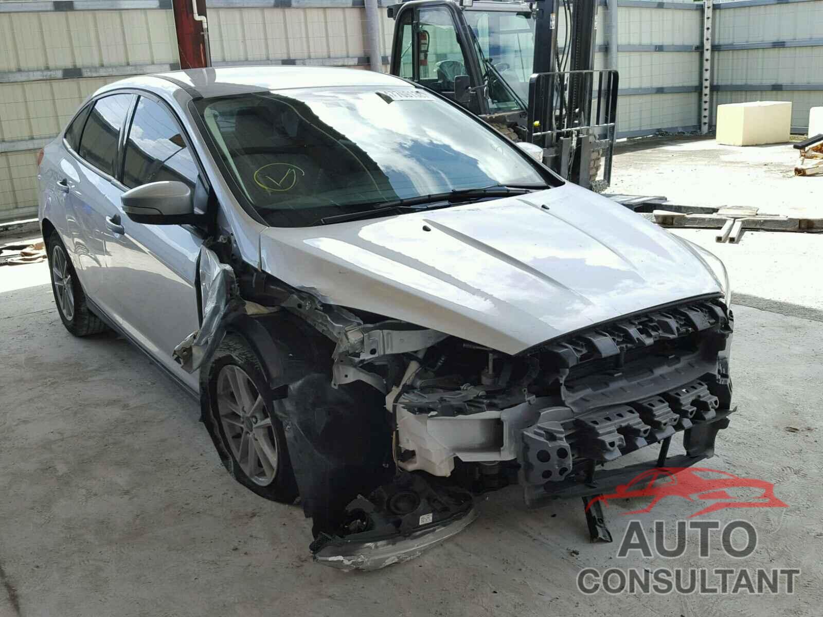 FORD FOCUS 2017 - 1FADP3F23HL221518