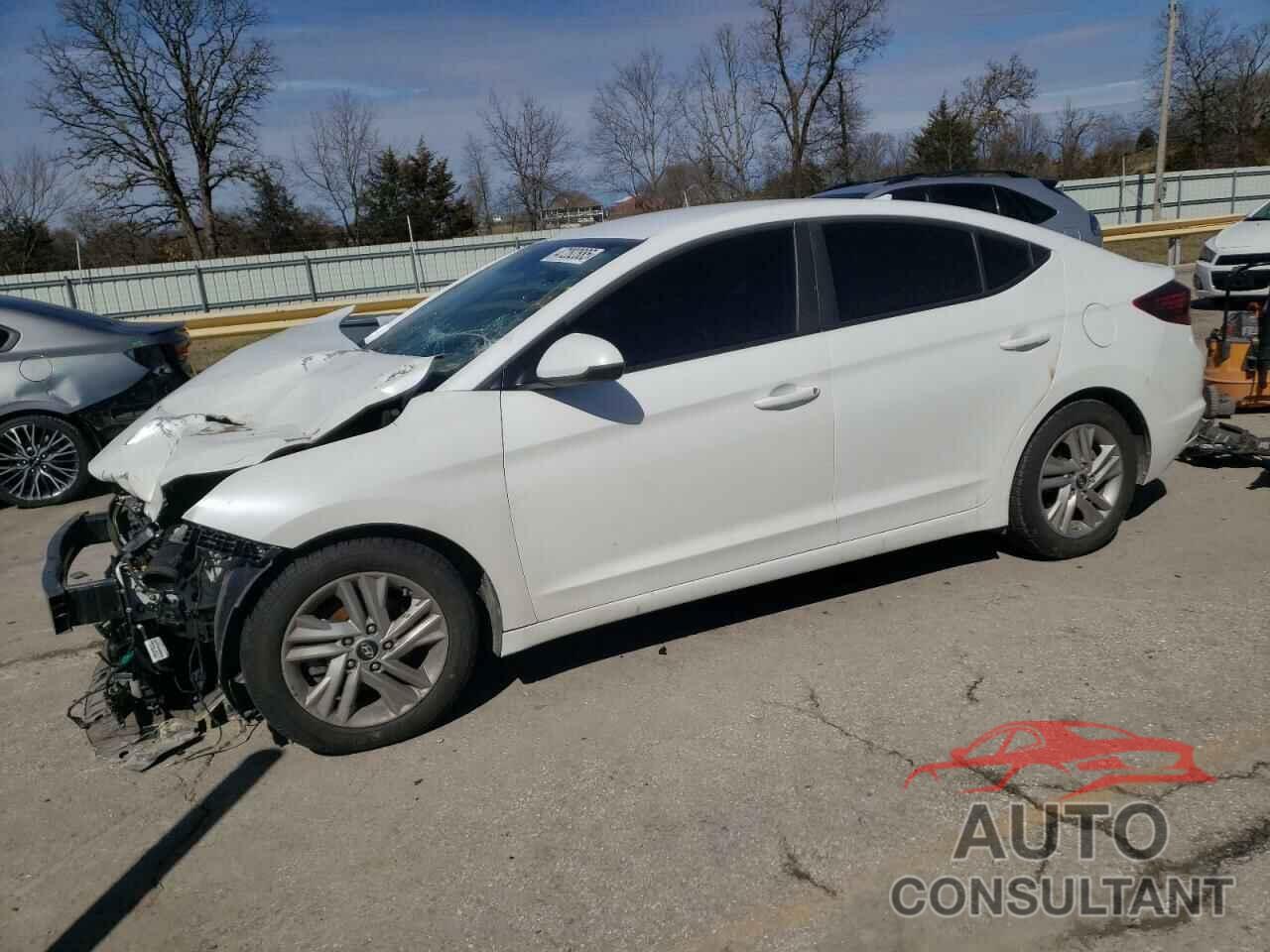 HYUNDAI ELANTRA 2020 - 5NPD84LF8LH549082