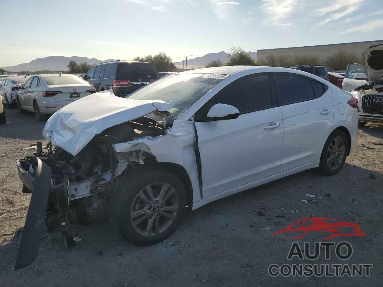 HYUNDAI ELANTRA 2018 - 5NPD84LF2JH352437