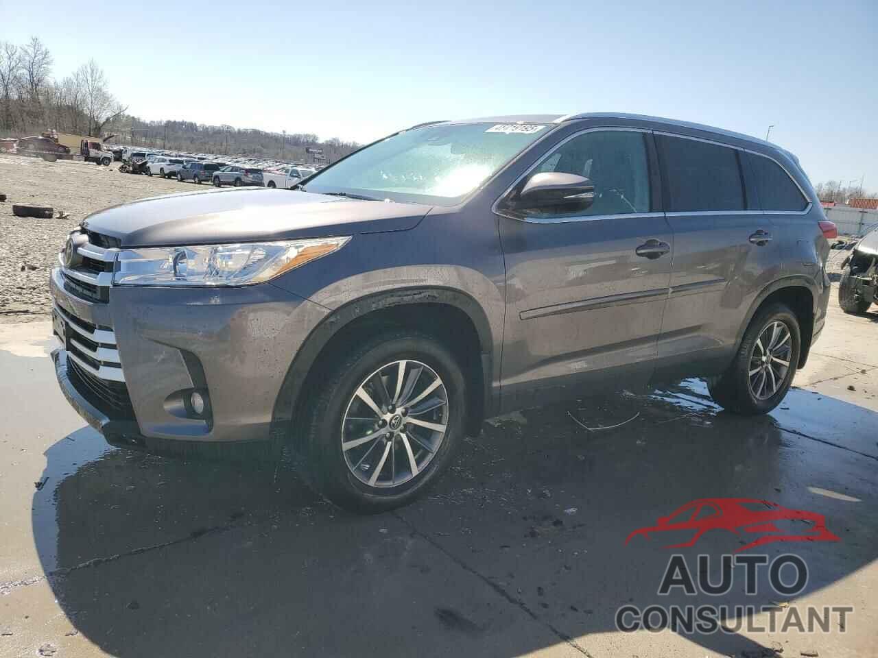 TOYOTA HIGHLANDER 2019 - 5TDJZRFH6KS925510