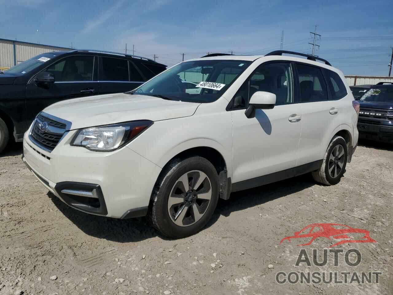 SUBARU FORESTER 2018 - JF2SJAEC6JH535658