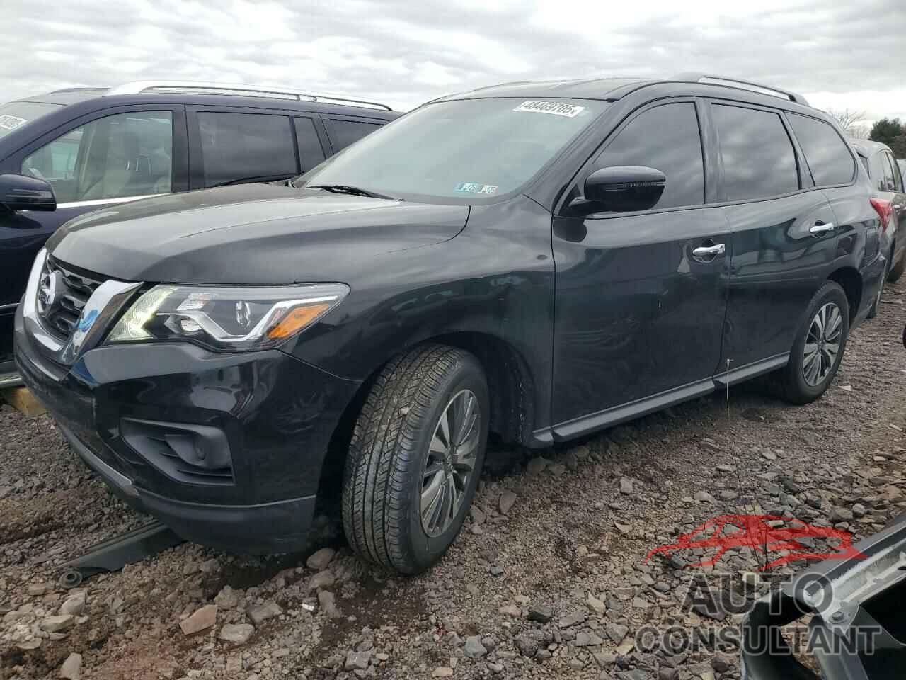NISSAN PATHFINDER 2019 - 5N1DR2MM4KC605216