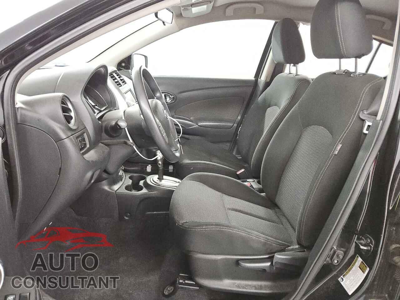 NISSAN VERSA 2019 - 3N1CN7AP3KL845596