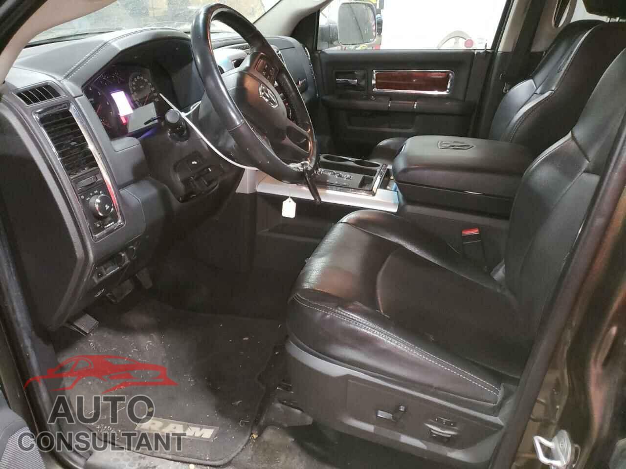 DODGE RAM 1500 2012 - 1C6RD7NT2CS173171
