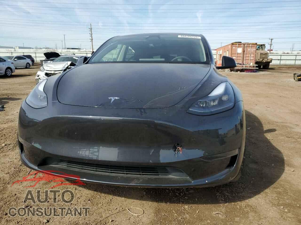 TESLA MODEL Y 2024 - 7SAYGDED7RF163537