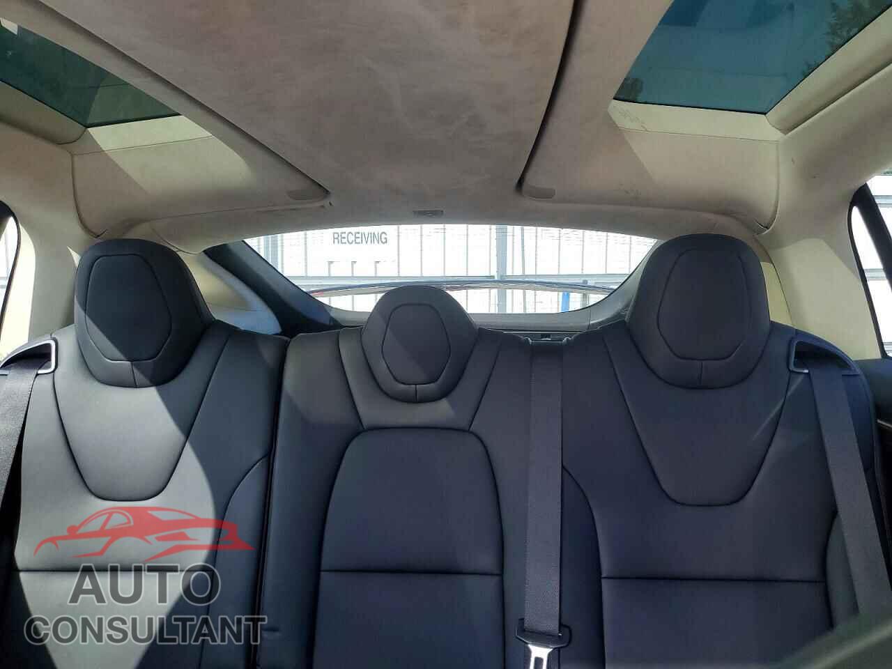 TESLA MODEL X 2017 - 5YJXCDE21HF059952