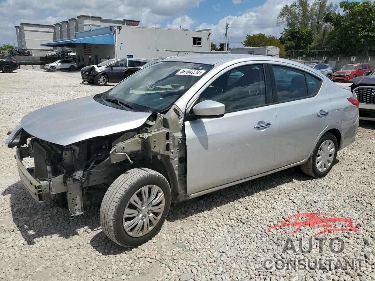 NISSAN VERSA 2018 - 3N1CN7APXJL832973