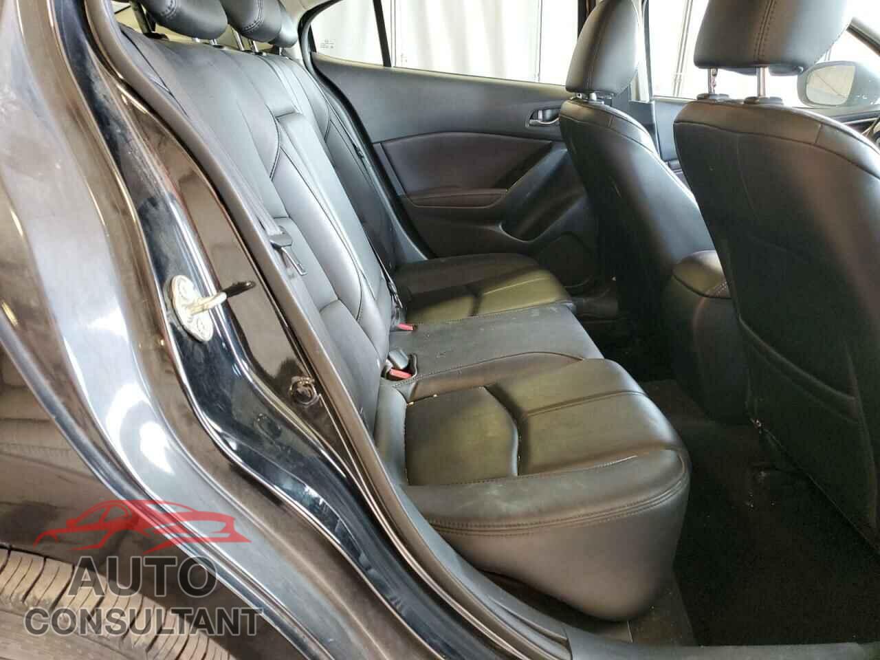 MAZDA 3 2017 - 3MZBN1V70HM147835