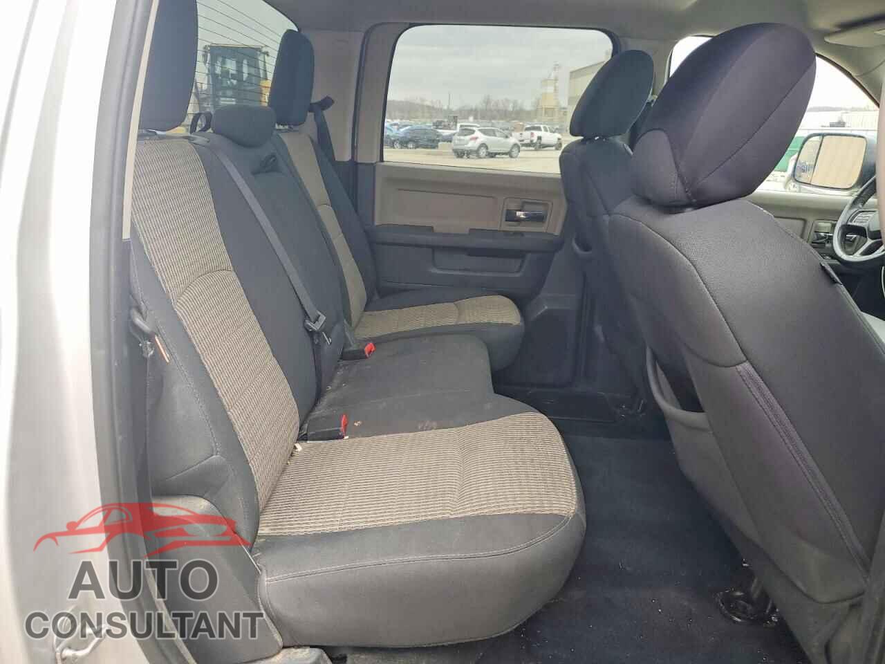 DODGE RAM 1500 2012 - 1C6RD7LP8CS265357