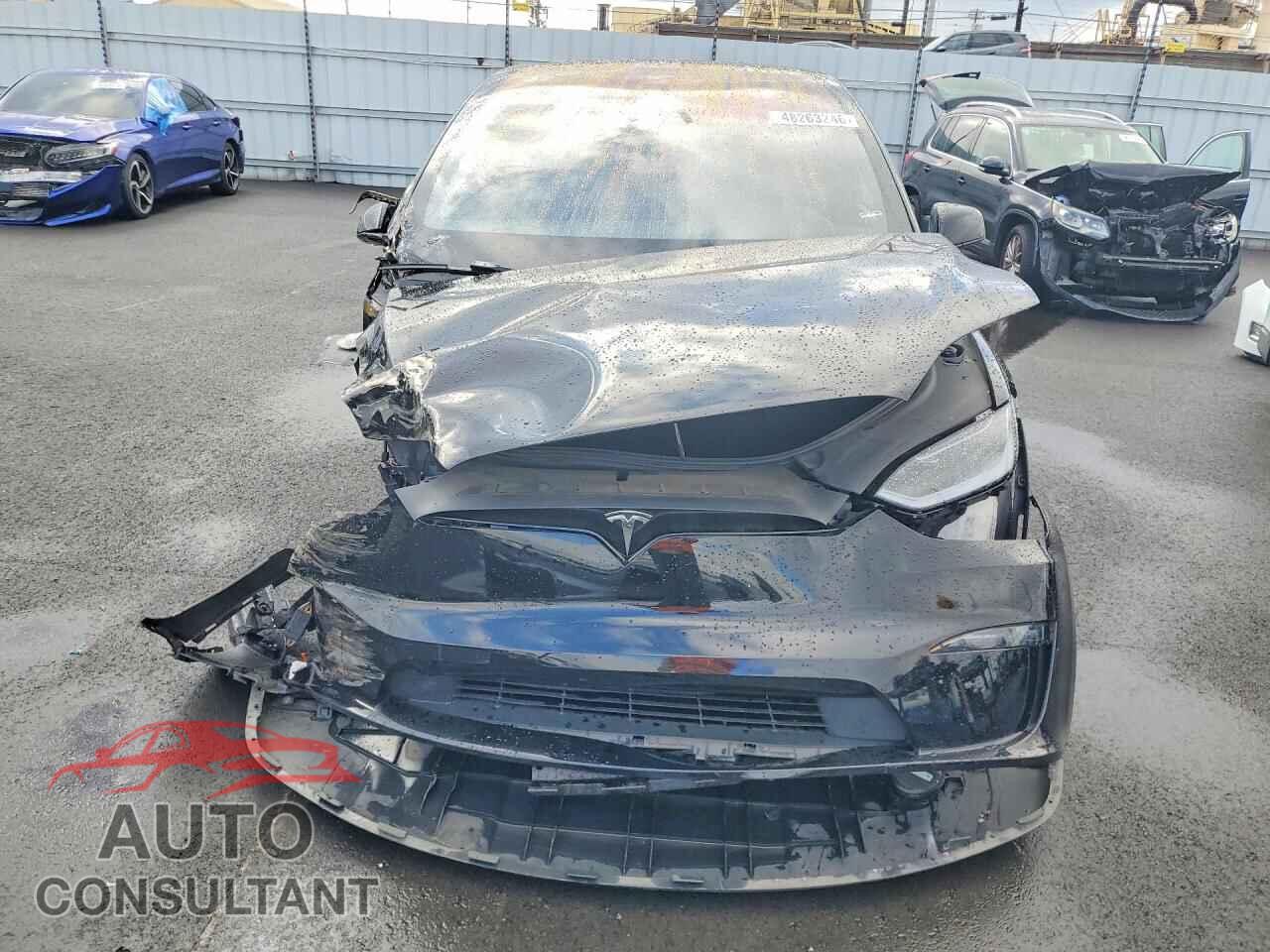 TESLA MODEL X 2023 - 7SAXCBE55PF403511