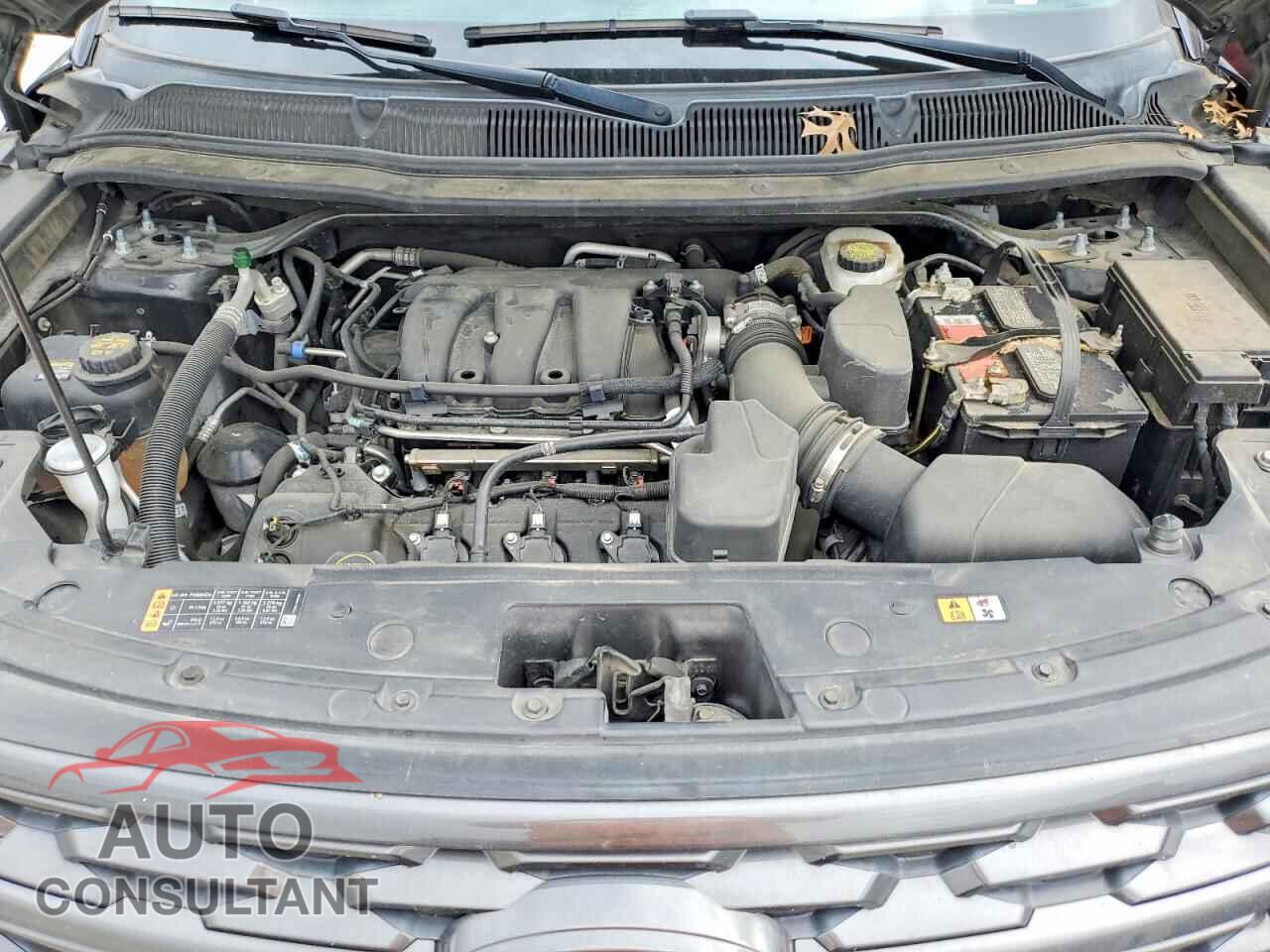 FORD EXPLORER 2018 - 1FM5K7D88JGB88781