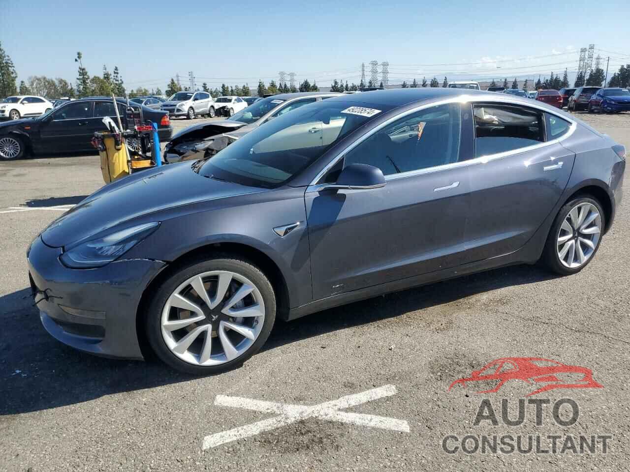 TESLA MODEL 3 2020 - 5YJ3E1EA3LF661047