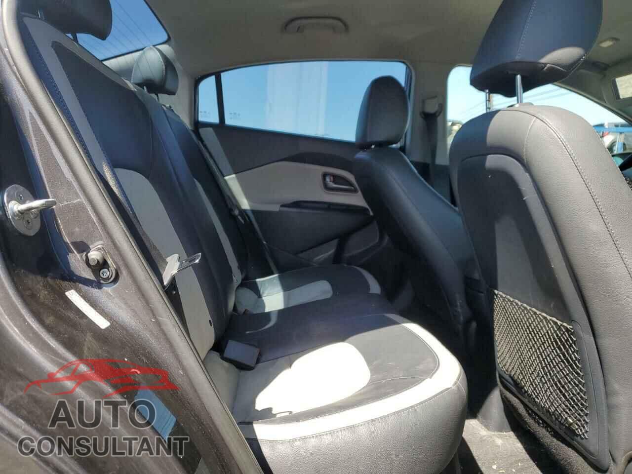KIA RIO 2016 - KNADN4A36G6599090