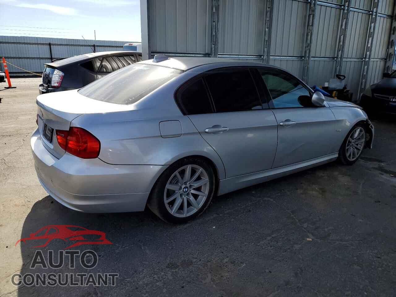 BMW 3 SERIES 2011 - WBAPH5G52BNM76016