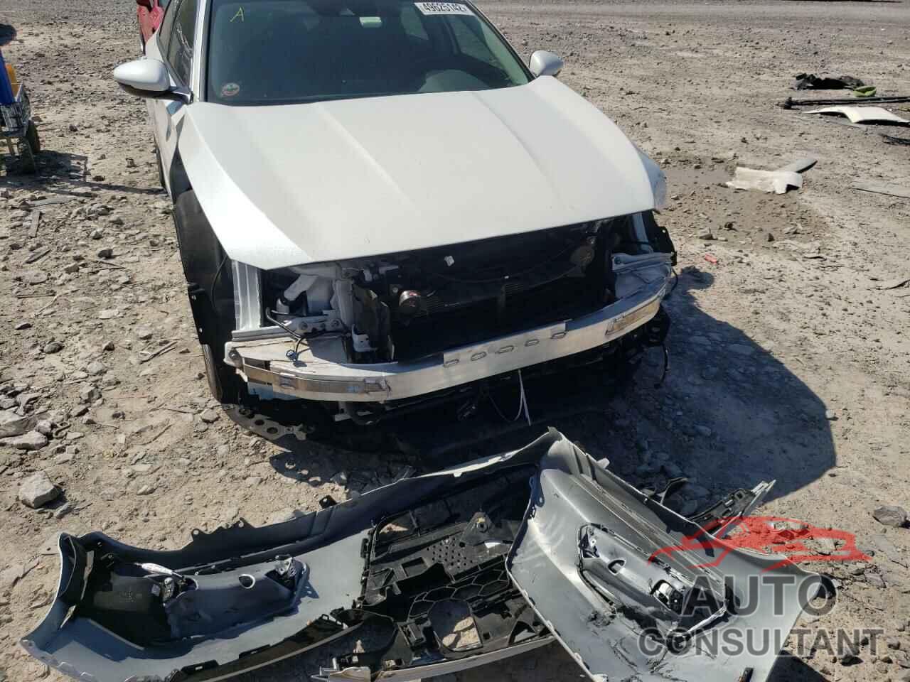 HONDA ACCORD 2020 - 1HGCV3F57LA015405