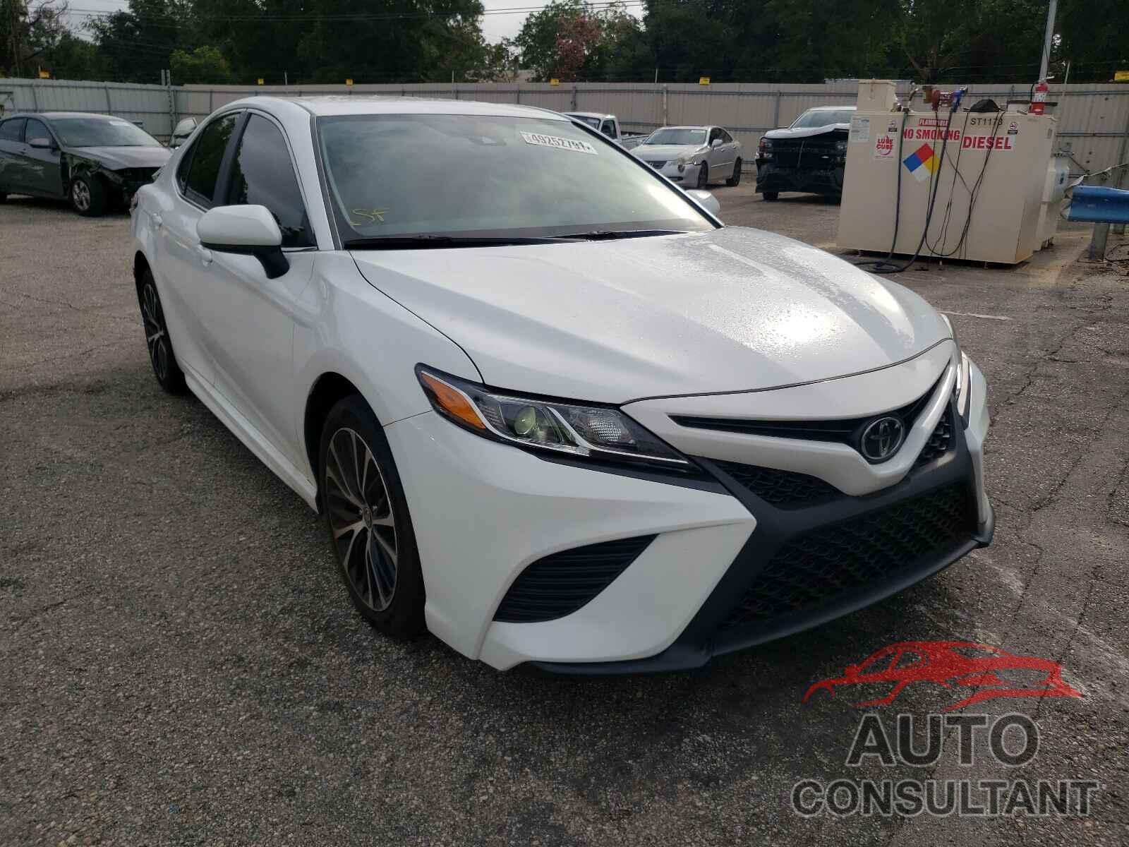 TOYOTA CAMRY 2020 - 4T1G11AK7LU502238